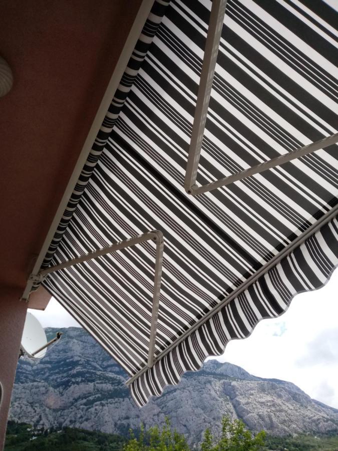 Apartman Laura Galileo Blizu Centra I Plaze Makarska Ngoại thất bức ảnh