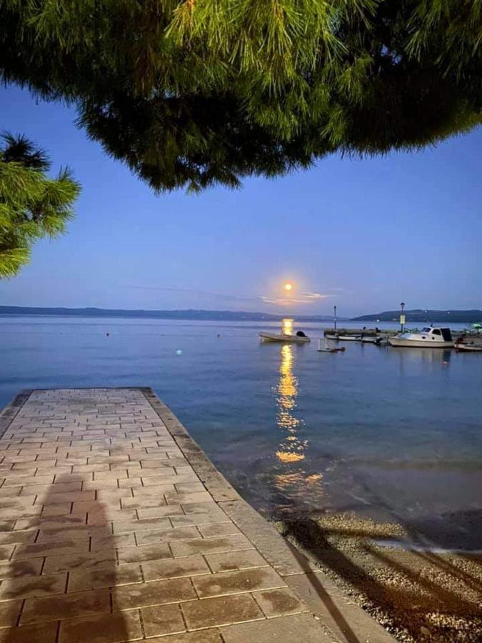 Apartman Laura Galileo Blizu Centra I Plaze Makarska Ngoại thất bức ảnh